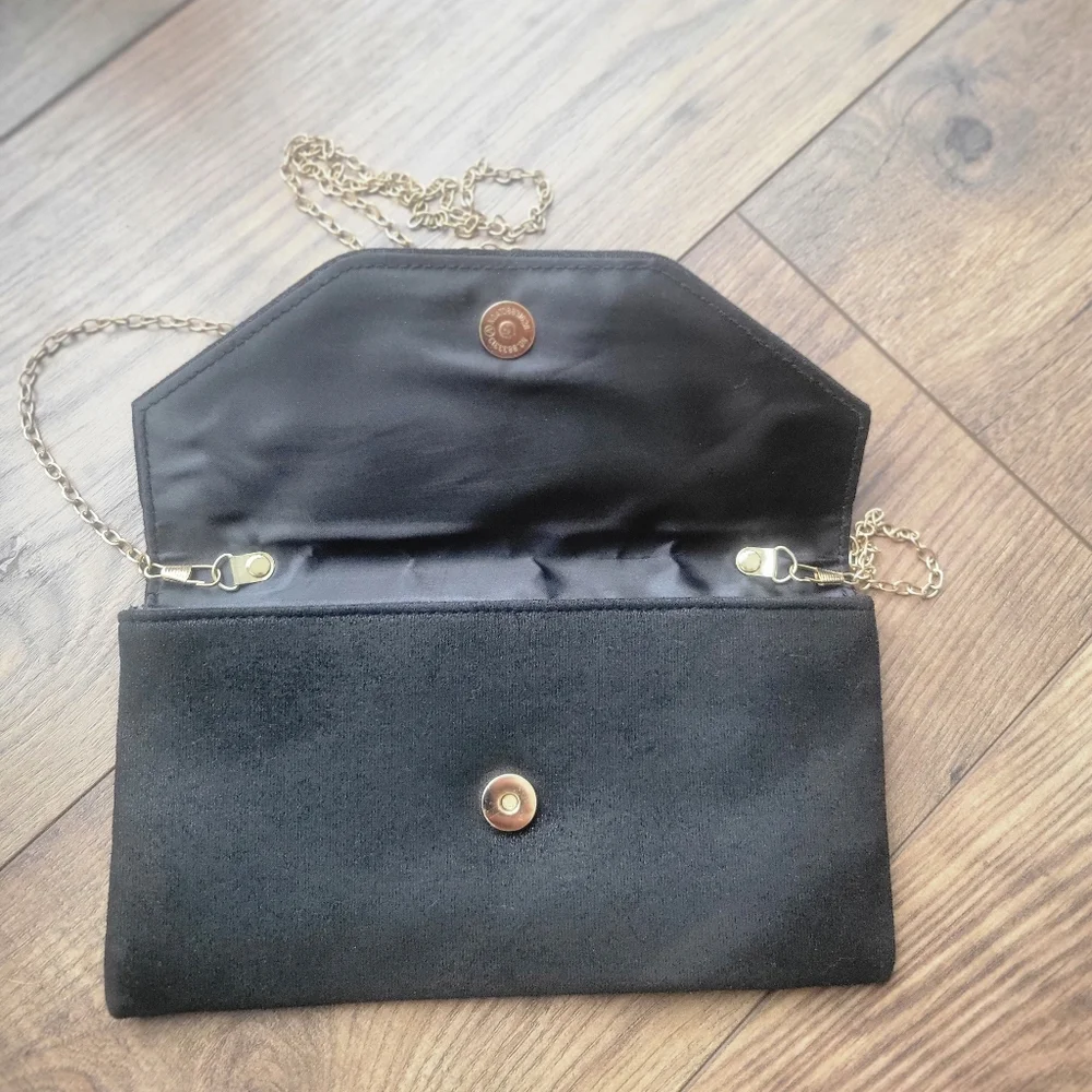 Black Glitter Velvet Feel Chic Classy Envelope Style Clutch with Gold Chain